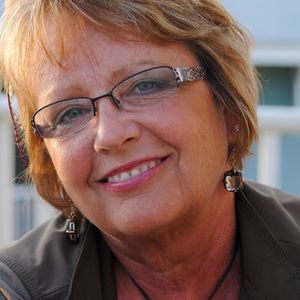 Meet your Posher, Delores